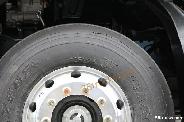 Dongfeng H7 10.5L Diesel 460hp 6X4(10 wheels) Fast Gear 12-Speed Hazardous Materials Tractor Truck Chassis (2) | 86Trucks