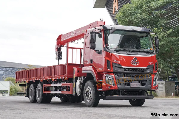 Dongfeng Liuqi Chenglong H5 300hp 6X4(10 wheels) 8.15m Truck-Mounted Crane (SANY Palfinger) Exterior