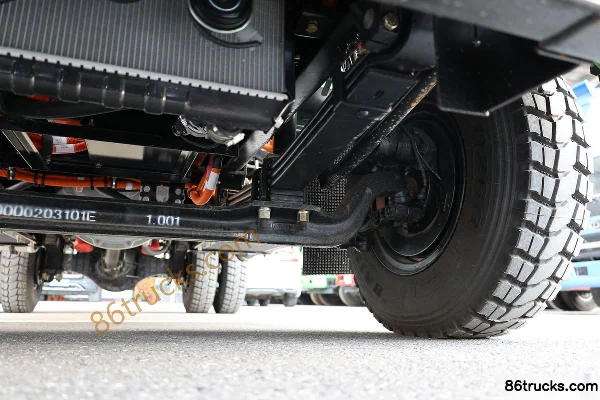 NanJun Xinxiangkang 4X2(6 wheels) 3.95m Electric Dump Truck Chassis (3) | 86Trucks