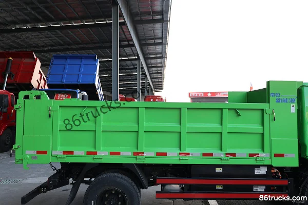 NanJun Xinxiangkang 4X2(6 wheels) 3.95m Electric Dump Truck Body (3) | 86Trucks