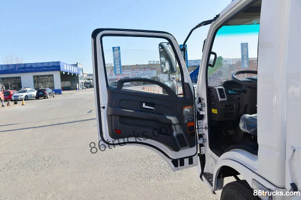 Feidi V2 Series 122hp 4X2(6 wheels) 4.15m single-row flatbed light truck (China VI) Cab (1) | 86Trucks