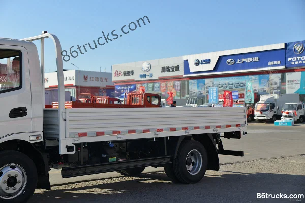 Feidi V2 Series 122hp 4X2(6 wheels) 4.15m single-row flatbed light truck (China VI) Body (1) | 86Trucks