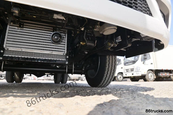 Foton Aoling M card 122 ch 4X2(6 roues) petit camion à ridelles à cabine simple 3,7 m (China VI) Châssis (3) | 86Trucks