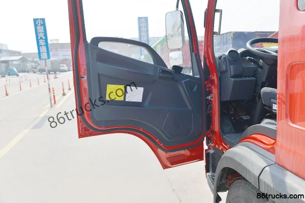 FAW Jiefang Hu VH 160 hp 4X2(6 wheels) 5.4m Semi-row Stake Truck (Fast Gear 8-speed) Cab (2) | 86Trucks