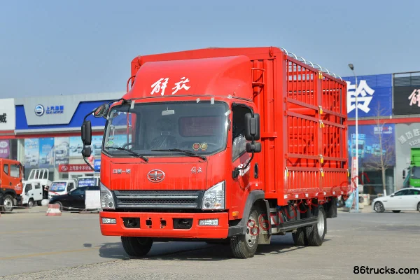 FAW Jiefang Hu VH 150hp 4X2(6 wheels) 4.16m Single Row Stake Truck (China VI) Exterior (3) | 86Trucks