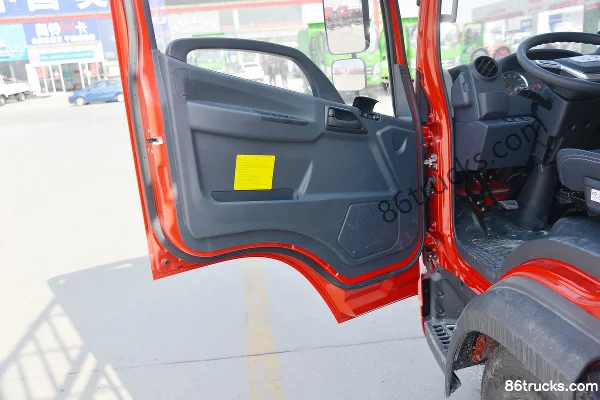 FAW Jiefang Hu VH 150hp 4X2(6 wheels) 4.16m Single Row Stake Truck (China VI) Cab (2) | 86Trucks