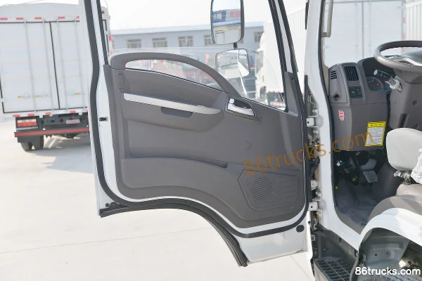 Hyundai Commercial Vehicle Hongtu 200 88hp 4X2(6 wheels) 3.37m semi-row flatbed light truck Cab (2) | 86Trucks