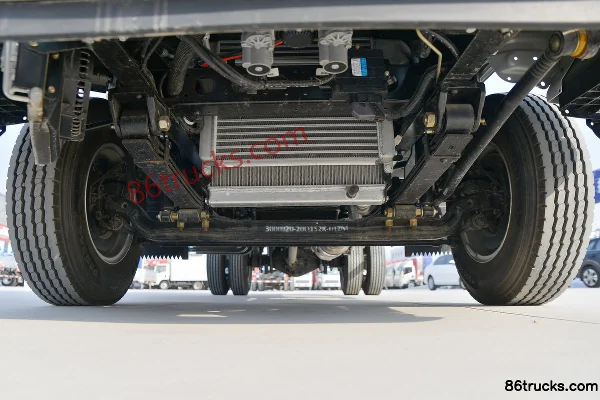 Hyundai Commercial Vehicle Hongtu 200 88hp 4X2(6 wheels) 3.37m semi-row flatbed light truck Chassis (1) | 86Trucks