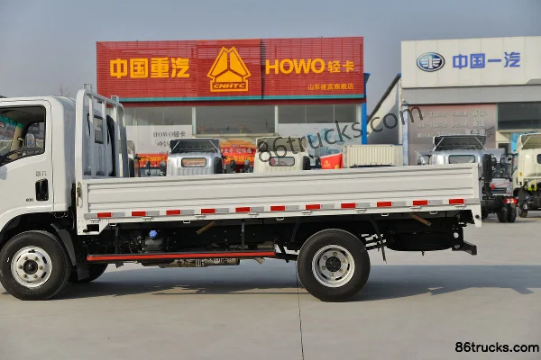 Hyundai Commercial Vehicle Hongtu 200 88hp 4X2(6 wheels) 3.37m semi-row flatbed light truck Body (2) | 86Trucks