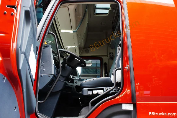 Dongfeng Liuqi Chenglong H7 camion lourd 500 ch 8X4(12 roues) camion porteur à ridelles 9,47 m AMT automatique (China VI) Cabine (2) | 86Tru