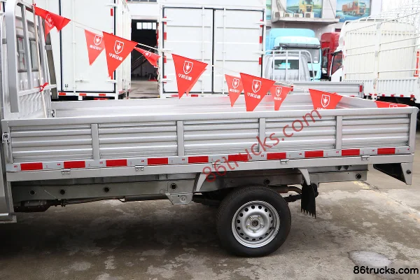 Jinbei T30 1,5 L 102 ch 4X2(6 roues) essence 3,1 m micro camion plateau à ridelles monoplace (China VI) Carrosserie (2) | 86Trucks