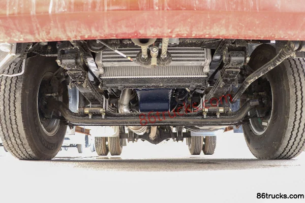 SHACMAN Light Truck Delong K3000 130 hp 4X2(6 wheels) 4.1m single-row box light truck (China VI) Chassis (1) | 86Trucks
