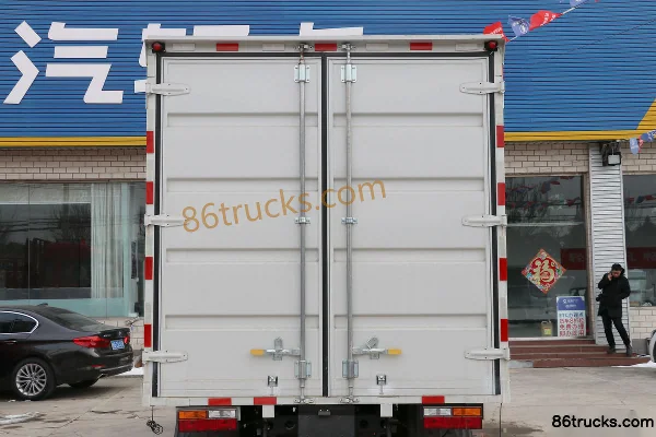 SHACMAN Light Truck Delong K3000 130 hp 4X2(6 wheels) 4.1m single-row box light truck (China VI) Body (1) | 86Trucks