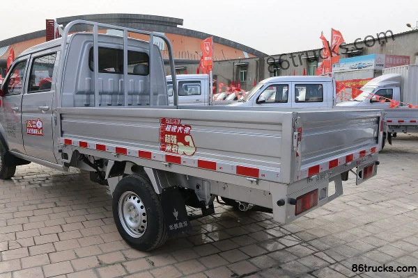 Jinbei Jinka S3 2024 Basic 1.6L 123hp 4X2(6 wheels) Gasoline 2.35m Double Panel Micro Truck Body (2) | 86Trucks