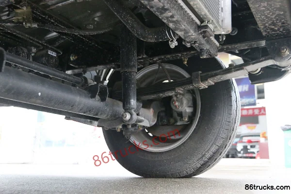 Jinbei T50 1.5L 102 ch 4X2(6 roues) essence 3,17 m fourgon simple rangée micro camion Châssis (3) | 86Trucks