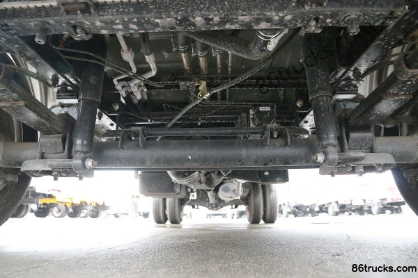 Jinbei T50 1.5L 102 ch 4X2(6 roues) essence 3,17 m fourgon simple rangée micro camion Châssis (1) | 86Trucks