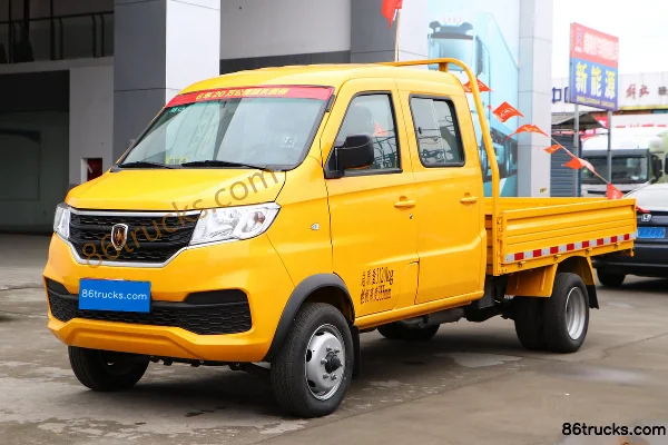 Jinbei Xinyuan T22S 1.5L 102hp 4X2(6 wheels) Gasoline 2.55m Double Row Flatbed Micro Truck (China VI) Exterior (3) | 86Trucks