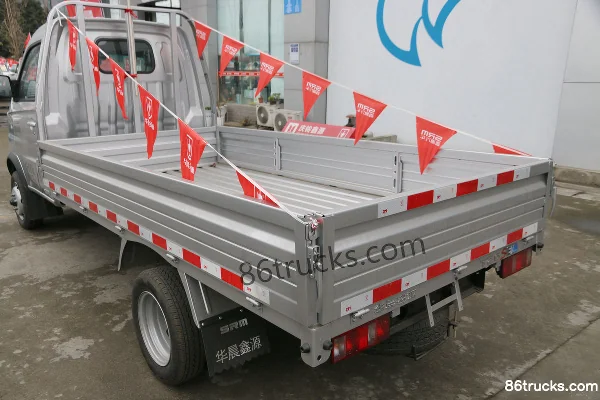 SRM Xinwang T20SEV 3.05T 3.05m Single Row Pure Electric Flatbed Micro Truck 4X2(6 wheels) Body (2) | 86Trucks