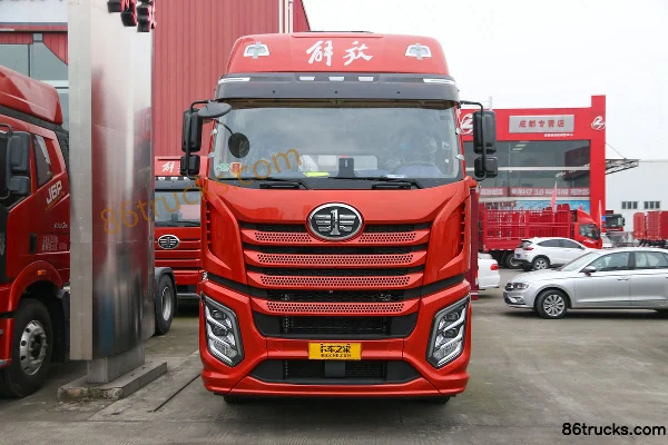 FAW Jiefang J6V Heavy Truck 560hp 6X4(10 wheels) Tractor Truck (China VI) Exterior (2) | 86Trucks