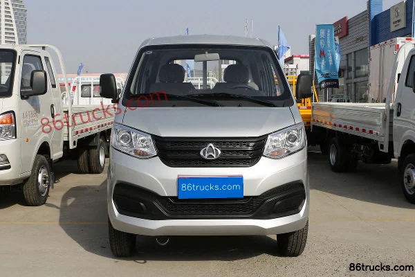Changan Kuayue Xinbao T1 1.2L 91hp 4X2(6 wheels) gasoline 2.7m single-row flatbed micro truck Exterior (2) | 86Trucks