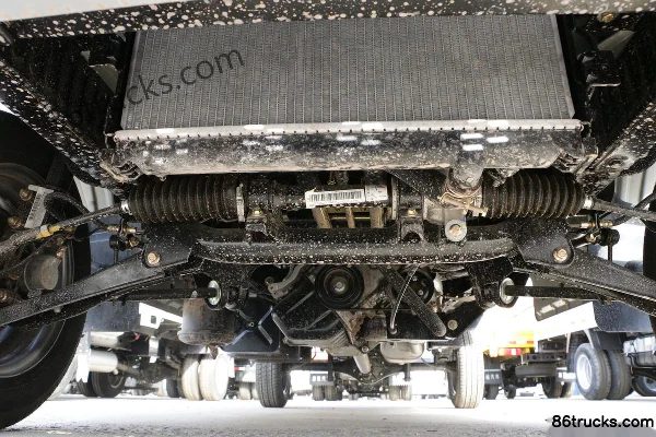 Changan Kuayue Xinbao T1 1.2L 91hp 4X2(6 wheels) gasoline 2.7m single-row flatbed micro truck Chassis (1) | 86Trucks