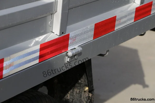 Changan Kuayue Xinbao T1 1.2L 91hp 4X2(6 wheels) gasoline 2.7m single-row flatbed micro truck Body (3) | 86Trucks