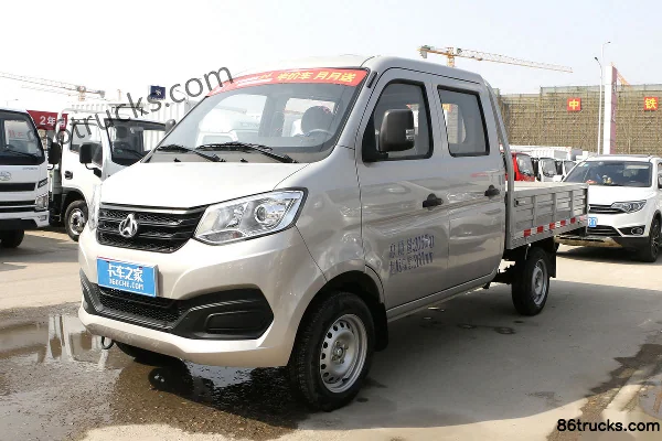 Changan Kuayue Xinbao T1 1.2L 91hp 4X2(6 wheels) gasoline 2m double-row flatbed micro truck Exterior (3) | 86Trucks