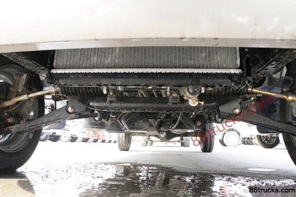 Changan Kuayue Xinbao T1 1.2L 91hp 4X2(6 wheels) gasoline 2m double-row flatbed micro truck Chassis (1) | 86Trucks