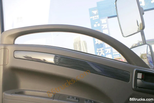 Tangjun Ouling S3 150hp 4X2(6 wheels) 4.1m dump truck (China VI) Cab (2) | 86Trucks