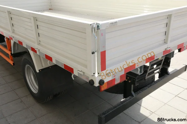 JMC Shunwei Narrow Body 127hp 4X2(6 wheels) 4.22m Single-row Flatbed Light Truck (China VI)(Air Brake)(Ratio 6.142) (2) | 86Trucks