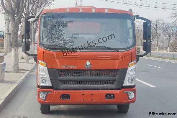 Sinotruk HOWO Hanjiang 130 hp 4X2(6 wheels) 4.15 m single-row stake truck (China VI) Exterior (2) | 86Trucks