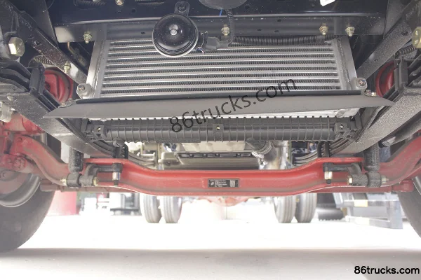 Dongfeng Kaipute Xingyun K6 160 hp 4X2(6 wheels) 4.2m Single-row Refrigerated Truck (China VI) Chassis (1) | 86Trucks