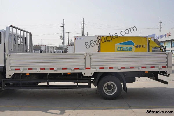 Foton Times Leader ES5 190hp 4X2(6 wheels) 5.4m semi-row flatbed light truck (8-speed) Body (2) | 86Trucks