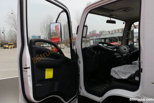FAW Jiefang Hu VR 132 hp 4X2(6 wheels) 4.2 m single-row flatbed light truck (China VI) Chassis (2) | 86Trucks