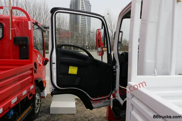FAW Jiefang Hu VR 132 hp 4X2(6 wheels) 4.2 m single-row flatbed light truck (China VI) Chassis (1) | 86Trucks