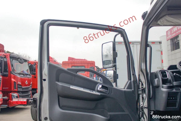 Dongfeng Kaipute Xingyun K7-L Standard Edition 163hp 4X2(6 wheels) 5.15m Single Row Van Truck (China VI) Cab (2) | 86Trucks