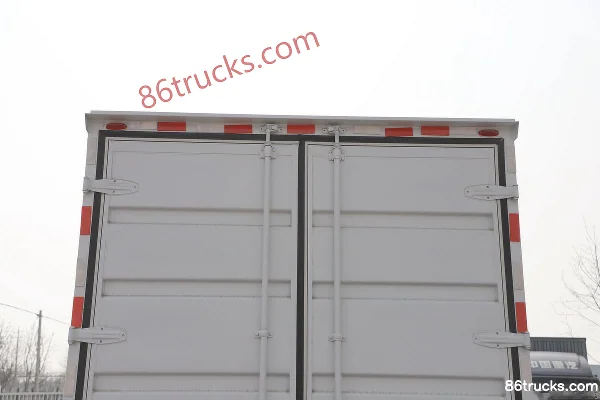 Sinotruk HOWO Hanjiang 130 hp 4X2(6 wheels) 4.15 m single-row van truck (China VI) Body (2) | 86Trucks