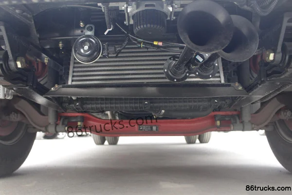 Dongfeng Captain Nebula K6-M Standard Edition 143hp 4X2(6 wheels) 4.2m single-row van truck (China VI) Chassis (1) | 86Trucks