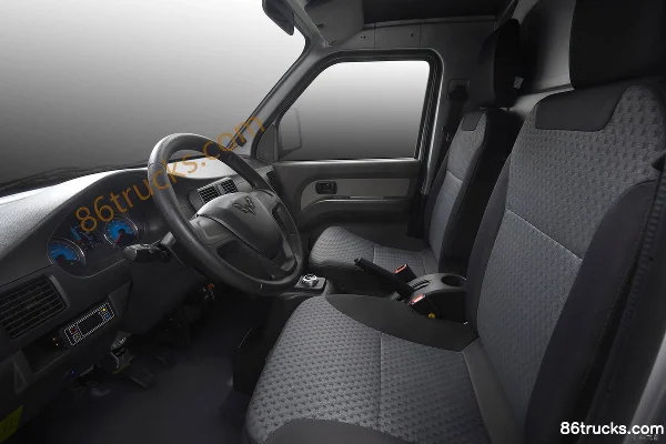 Wuling Electric Card Bingbao 2.7T 2.77m Pure Electric Camion Frigorifique 41.6kWh 4X2(6 roues) Cabine (1) | 86Trucks