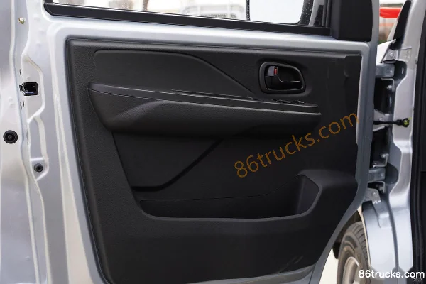 Ankai Xingka PLUS Comfort 1.8L 139hp 4X2(6 wheels) Gasoline 2.6m Double Row Flatbed Mini Truck (China VI) (With A/C) Cab (2) | 86Trucks