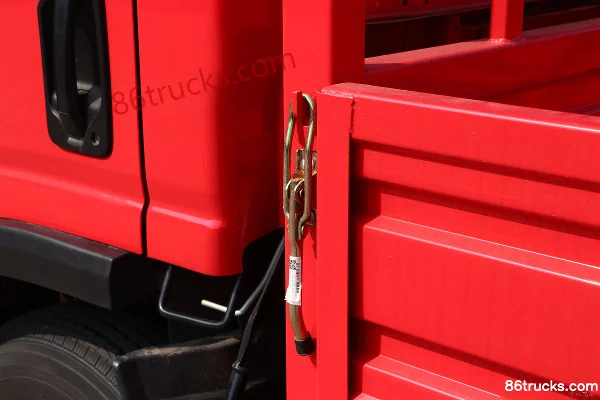 JAC Weiling K3 140ch 4X2(6 roues) camion plateau simple cabine 3,7m Carrosserie (1) | 86Trucks