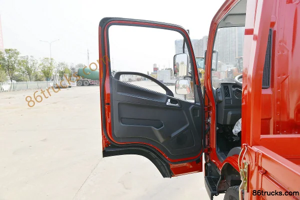 FAW Hongta FAW Jiefang Gongshi 150hp 4X2(6 wheels) 4.2m single-row flatbed light truck Cab (1) | 86Trucks