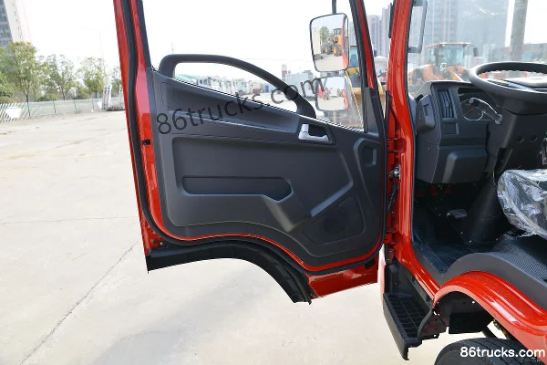 FAW Hongta FAW Jiefang Gongshi 130 hp 4X2(6 wheels) 3.83m Row Half Flatbed Light Truck Cab (2) | 86Trucks