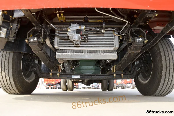FAW Hongta FAW Jiefang Gongshi 130 hp 4X2(6 wheels) 3.83m Row Half Flatbed Light Truck Chassis (1) | 86Trucks