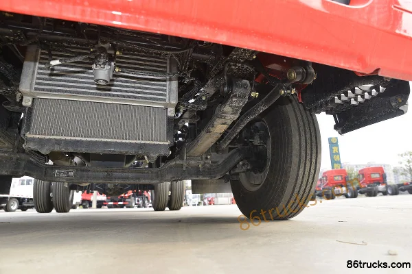 FAW Jiefang Hu VH 130 hp 4X2(6 wheels) 3.78m semi-row stake truck (China VI) Chassis (3) | 86Trucks
