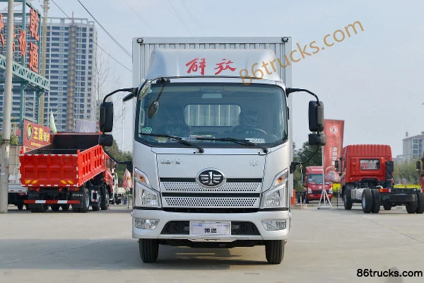 FAW Jiefang Lingtu Wide Body 130hp 4X2(6 wheels) 4.16m Single Row Van Light Truck Exterior (2) | 86Trucks