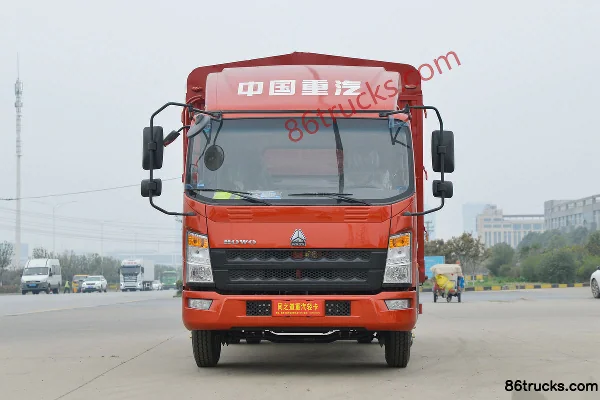 Sinotruk HOWO Dream 150 hp 4X2(6 wheels) 4.15m Single-row Stake Light Truck (China VI) Exterior (2) | 86Trucks