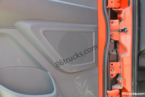 Dongfeng Furika R6 180 ch 4×2(6 roues) 3,9 m camion benne (China VI) Cabine (3) | 86Trucks