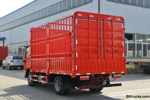 Dongfeng FuruiKa F6 130hp 4X2(6 wheels) 4.17m single-row stake truck (China VI) Body (3) | 86Trucks