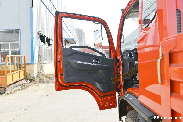 Dongfeng F8 184hp 4X2(6 wheels) 5.25m Flatbed Cargo Truck (China VI) Cab (1) | 86Trucks